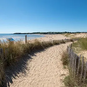 duplex-bord-de-mer-avec-terrasse-plage-a-pied-par-groom.inbrittany.com/